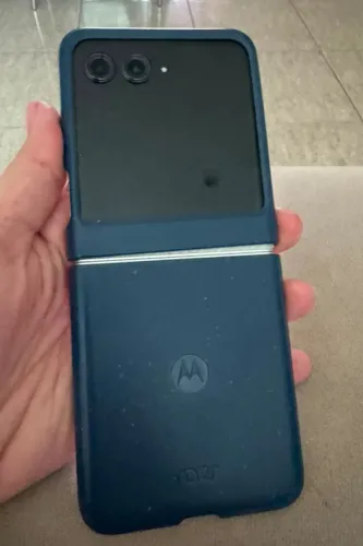 Somente para Manaus / Mortorola Razr 60 Perolado com NF