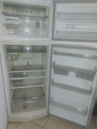 Geladeira Frost Free 440