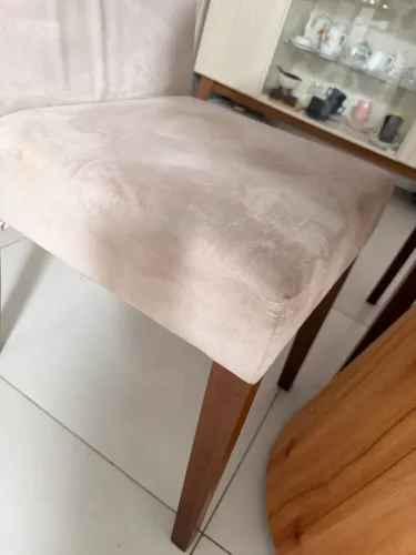 4 Cadeiras de madeira para mesa de jantar