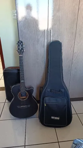 Vende-se violão + capa