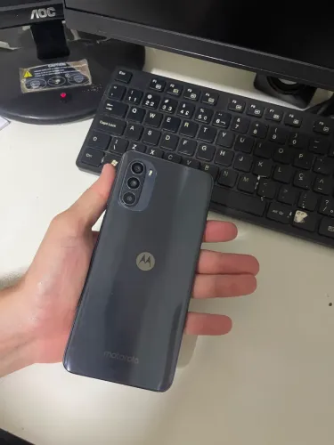 Moto g52