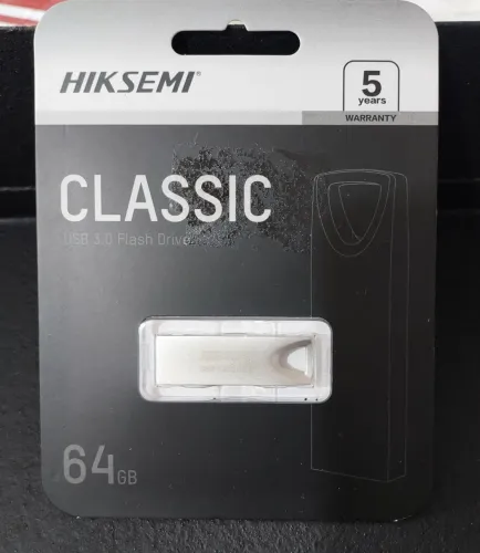 Pen drive M200 64GB