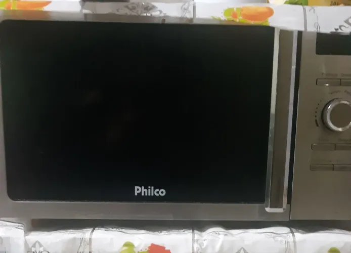 Microondas Philco com defeito