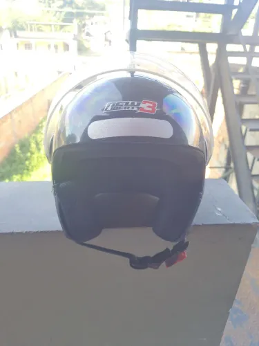 Capacete de moto tamanho 58 New liberty 3 pro tork