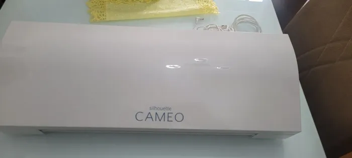 Silhouette Cameo 3 Bivolt - Estado de Nova