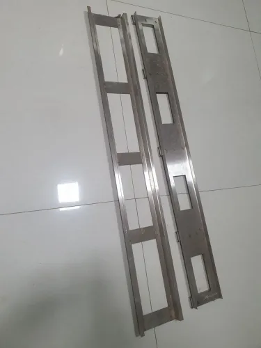 Ralo linear (oculto)