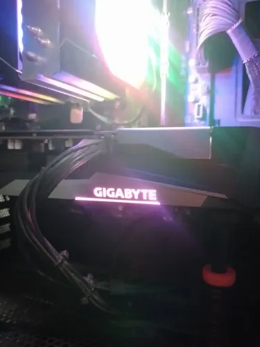 Rx 7600 Gigabyte