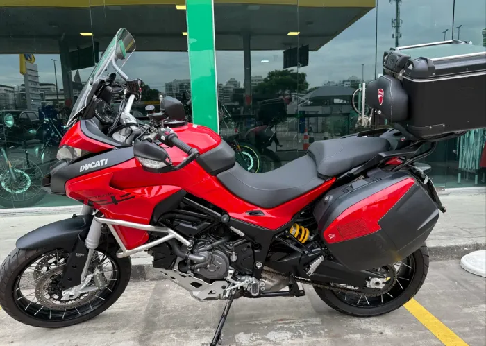 Ducati MULTISTRADA V2S 2024 único dono