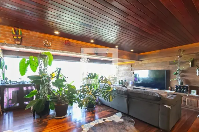 Apartamento à Venda - Baeta Neves, 3 Quartos, 131 m2
