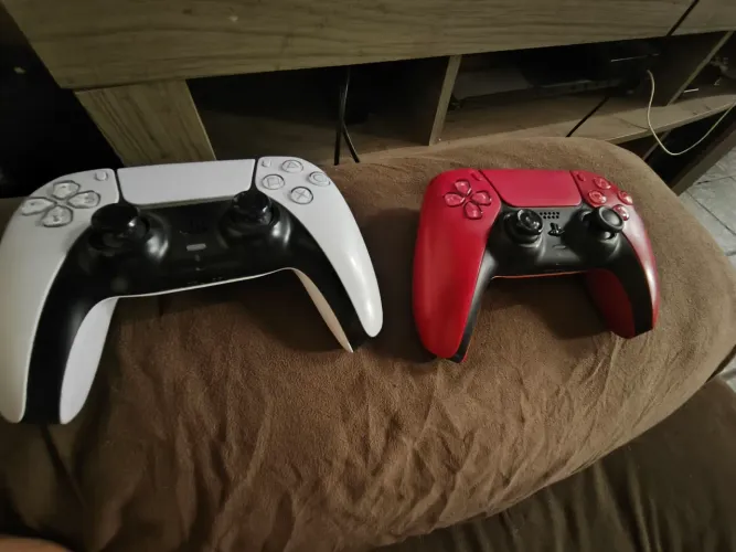 2 CONTROLES DE PS5