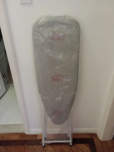 ? TÁBUA DE PASSAR ROUPA DE FERRO - NOVA ?