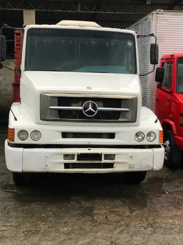 MB1620 carroceria 