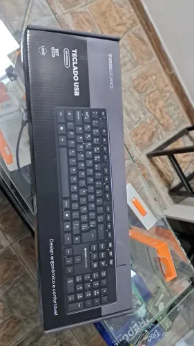 Teclado Kross usb novos