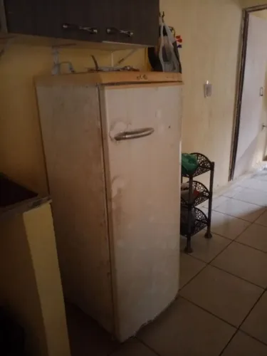 Geladeira antiga