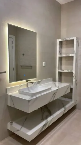 Pias e armários de porcelanato