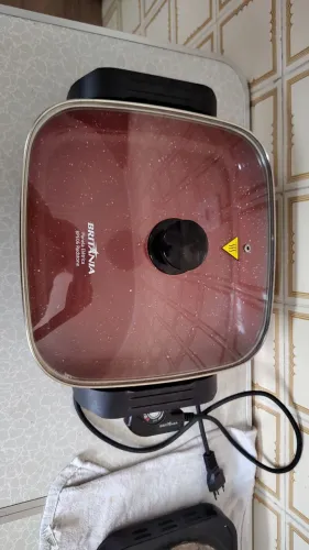 Frigideira elétrica