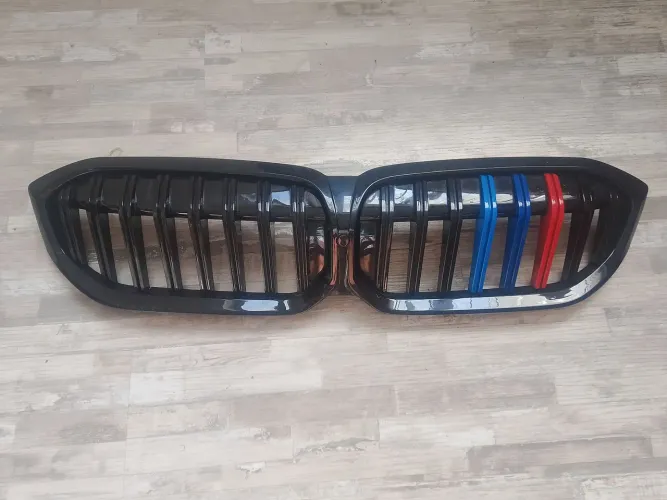 Grade Black Piano BMW M sport 320 ,330 g20