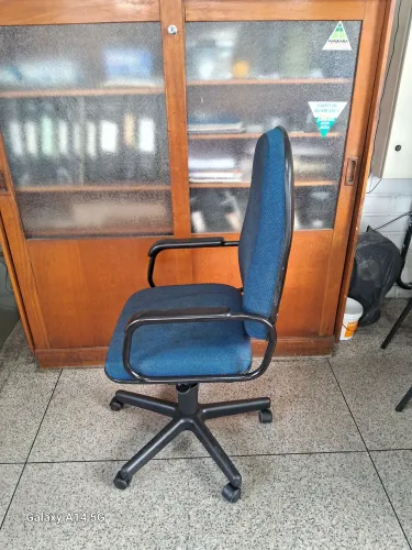 Cadeira giratória de escritório