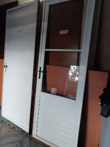 Vendo se portas