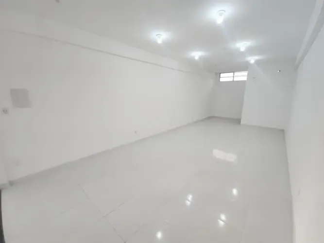 LOCAÇÃO - LOJA 13- AV. SÃO LUIS REI DE FRANÇA - TURU