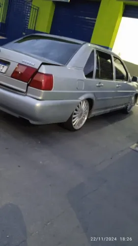Volkswagen Santana 1.8 MI (álcool) 2000