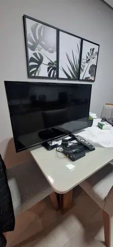 Vendo TV 32 Polegas