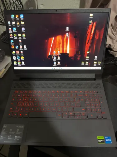 DELL G15 - 24GB DE RAM - 512 SSD