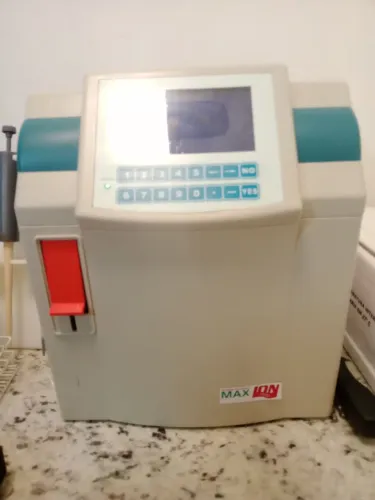 Analisador de eletrólito Max ions 