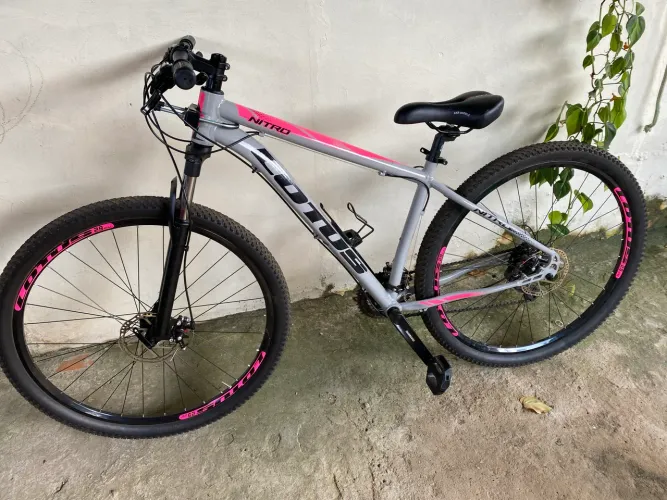 Bicicleta Lotus aro 29