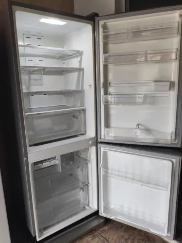 Linda geladeira inverse Eletrolux 454L