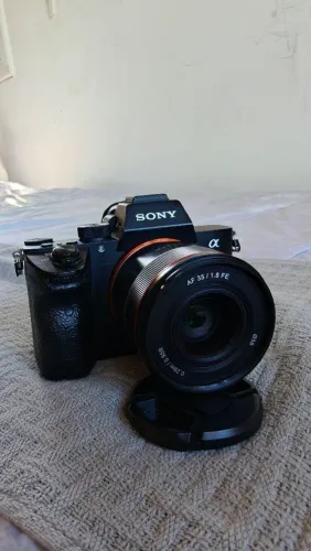 Sony a7 III + lente 35 mm 1.8