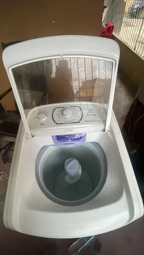 Excelente máquina de lavar Eletrolux