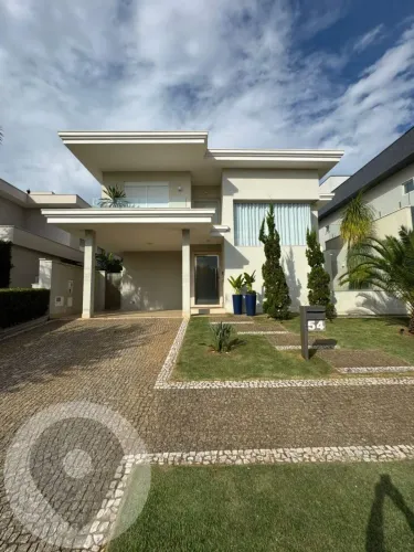 Casa à venda no bairro Parque Brasil 500