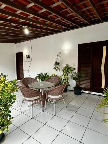 VENDO CASA EM CONDOMINIO