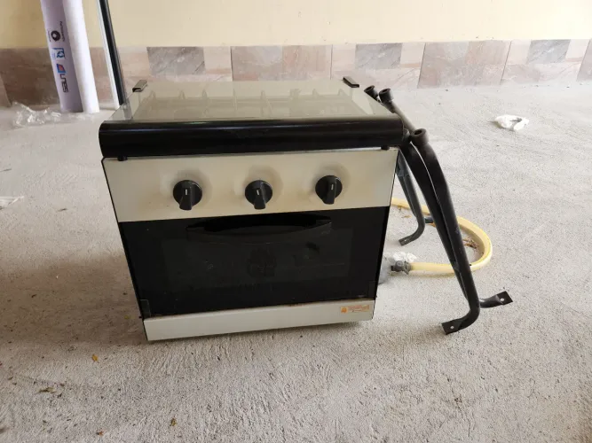 Fogão ROA 2 Bocas com Forno e Pés