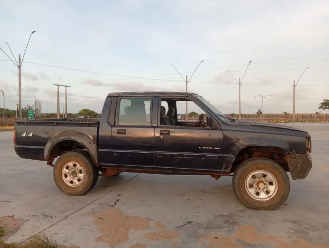 Mitsubishi L200 GL 2.5 4X4 CD Diesel 2001