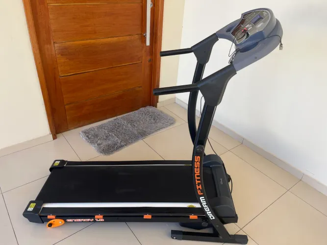Esteira Semi nova - Pouco usada