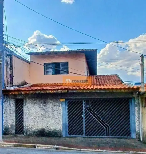 Sobrado com 3 dormitórios à venda, 206 m² por R$ 680.000,00 - Centro - Poá/SP