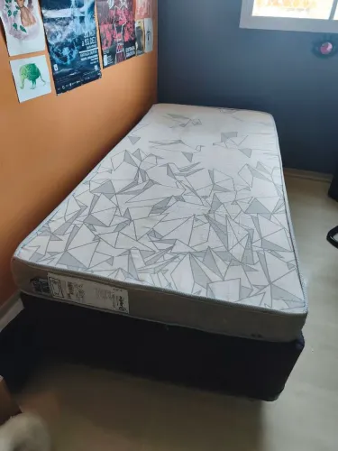 Conjunto cama box solteiro - colchão + base
