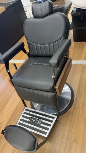 Cadeira poltrona Classic Barber Calice Cromado MARRI