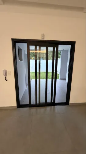 Porta janela alumínio