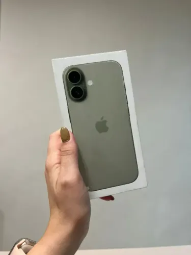 iPhone 17 256GB Verde Lacrado - Retire em loja física na Savassi