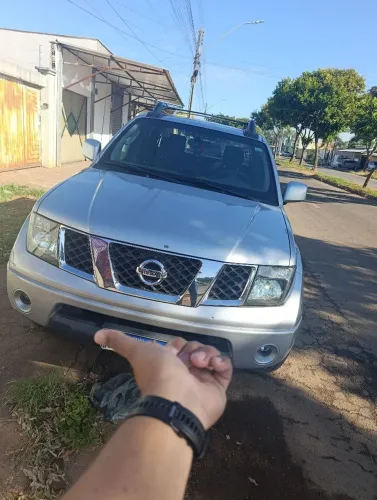 Nissan Frontier Se/se Strik CD 4X4 2.5 TB Dies. 2011