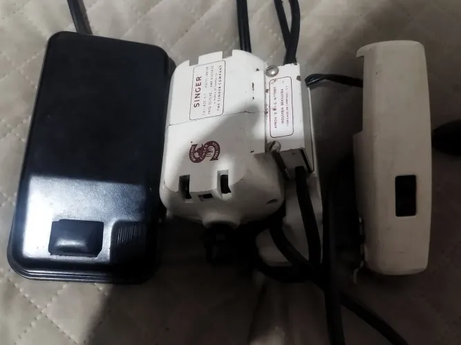 Motor de máquina de costura Singer original completo com pedal e lâmpada 110v
