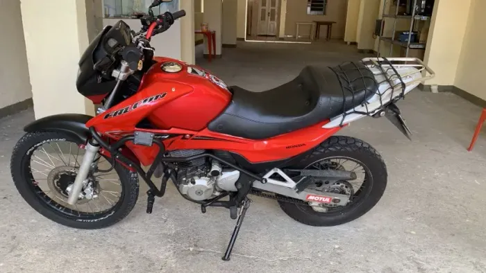 Vendo Moto Honda NX Falcon 400cc