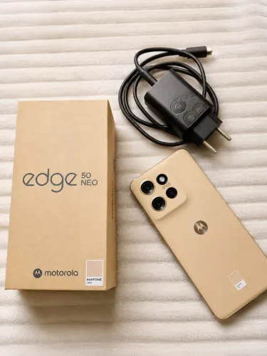 Edge 50 neo 256 GB