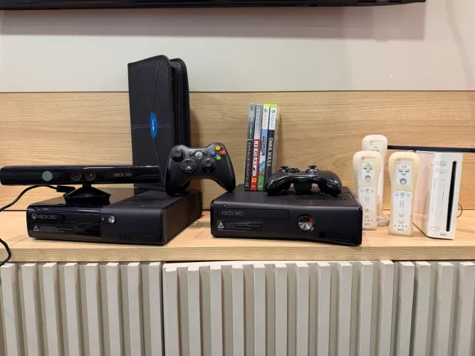 3 CONSOLES!!!! 2 Xbox e 1 Nintendo Wii (mais kinect e vários jogos)