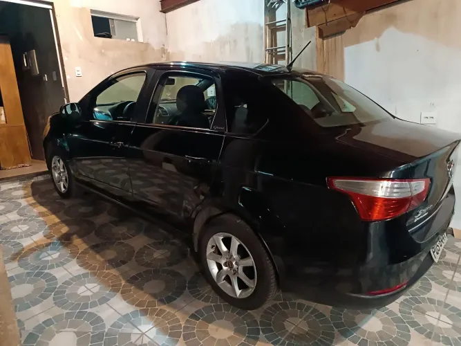 Fiat Grand Siena Attrac. 1.4 EVO F.flex 8V 2015