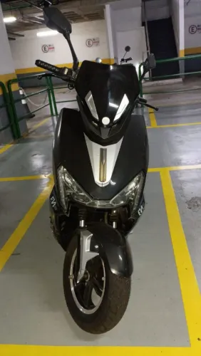 Moto Elétrica Voltz ótimo estado esportiva