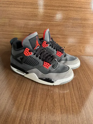 AIR JORDAN 4 RETRO "INFRARED"